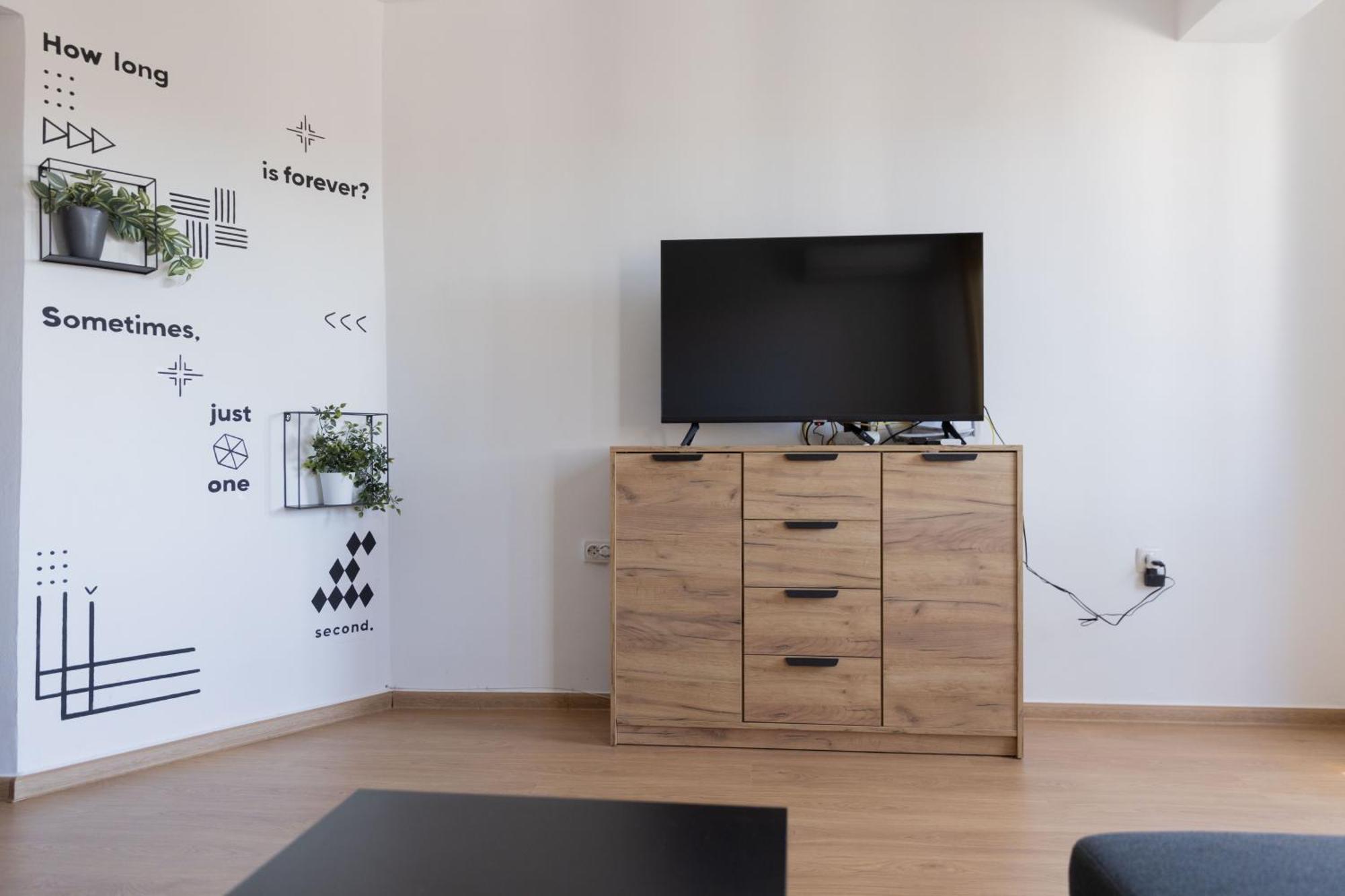 Lovely 1Bd Flat Near The Sea Garden By Flat Mаnаger Μπουργκάς Εξωτερικό φωτογραφία